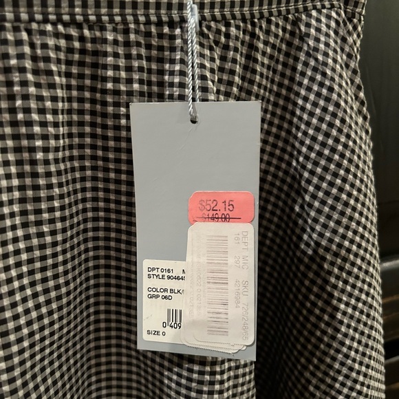 Antonio Melani NWT black/white pleated skirt - Picture 2 of 4